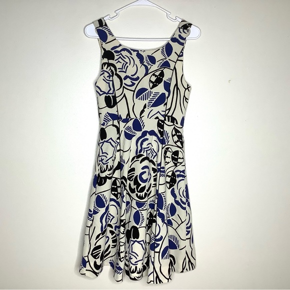 < Anthropologie Vanessa Virginia Floral Flare Dress > - Picture 6 of 6